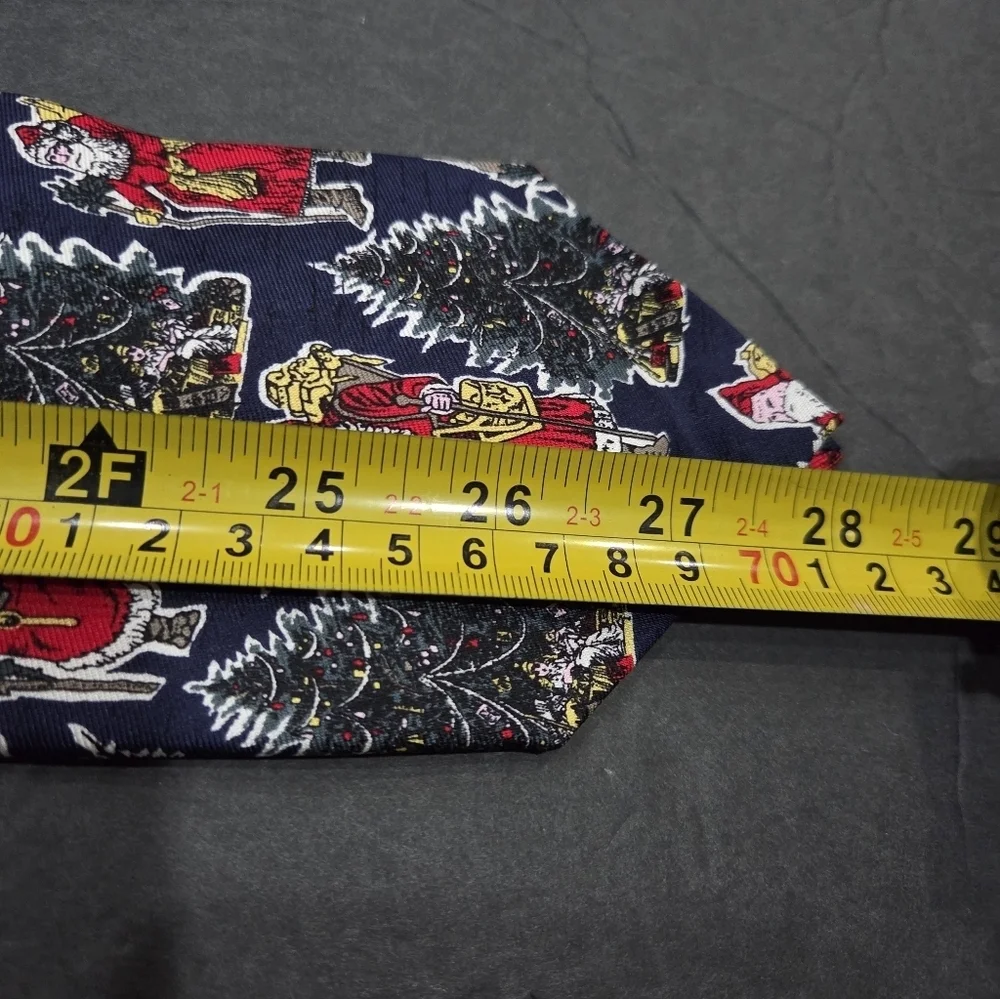 Ferrell Reed Festive Christmas Patterned Tie 56  in.